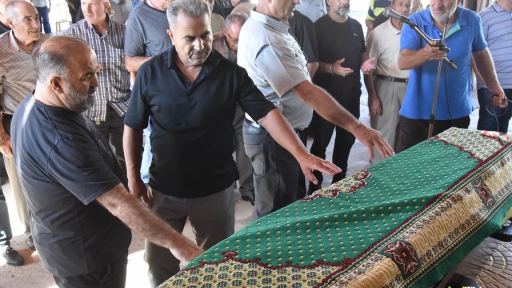 بالصور والفيديو/ بنت جبيل تشيّع المرحومة الحاجة نجمة علي حراجلي إلى مثواها الأخير