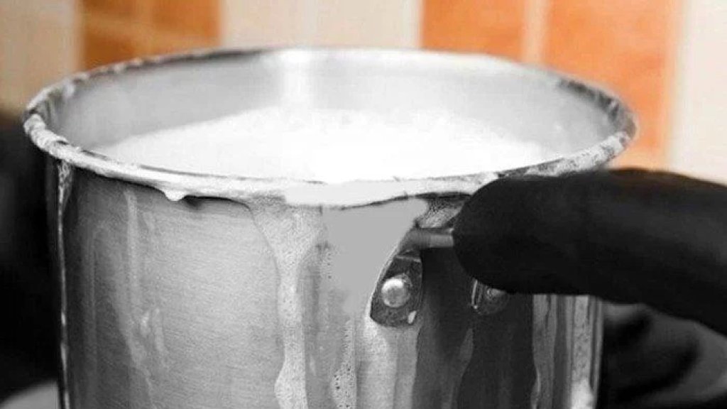 إصابة ابن الـ 5 سنوات بحروق بعد سقوطه داخل قدر حليب ساخن في دبعل ـ الضنية!