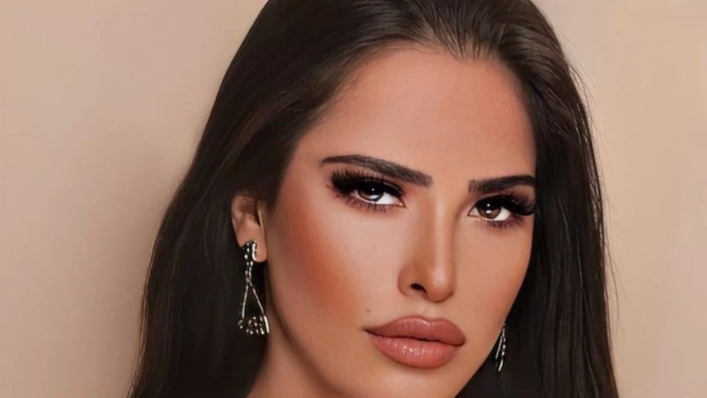 نقابة المهن الموسيقية في مصر تُقرر إيقاف التصاريح بالعمل لـ سارة زكريا وتستدعيها ومدير أعمالها للتحقيق