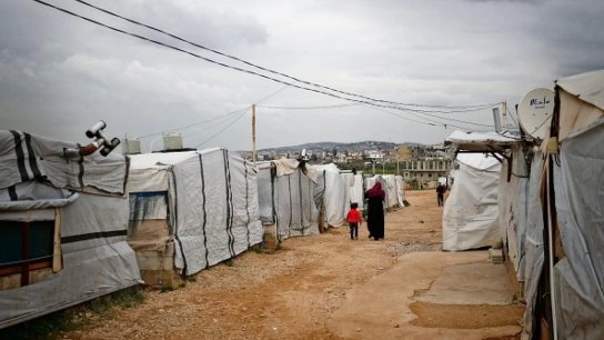 حوالي 2.5 مليون لاجئ سوري في لبنان.. قبرص: لبنان بحاجة إلى مساعدة الاتحاد الأوروبي للتعامل مع أزمة الهجرة!