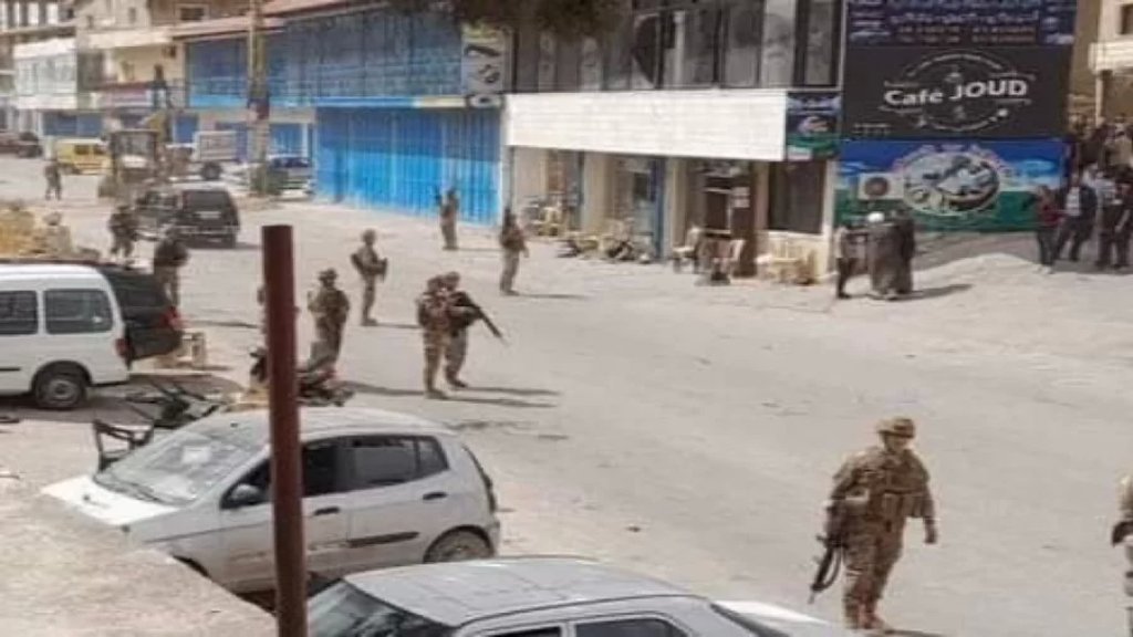 الجيش يدعو إلى ضبط النفس بعد تعرض وحدة عسكرية للرمي بالحجارة في منطقة اللبوة 