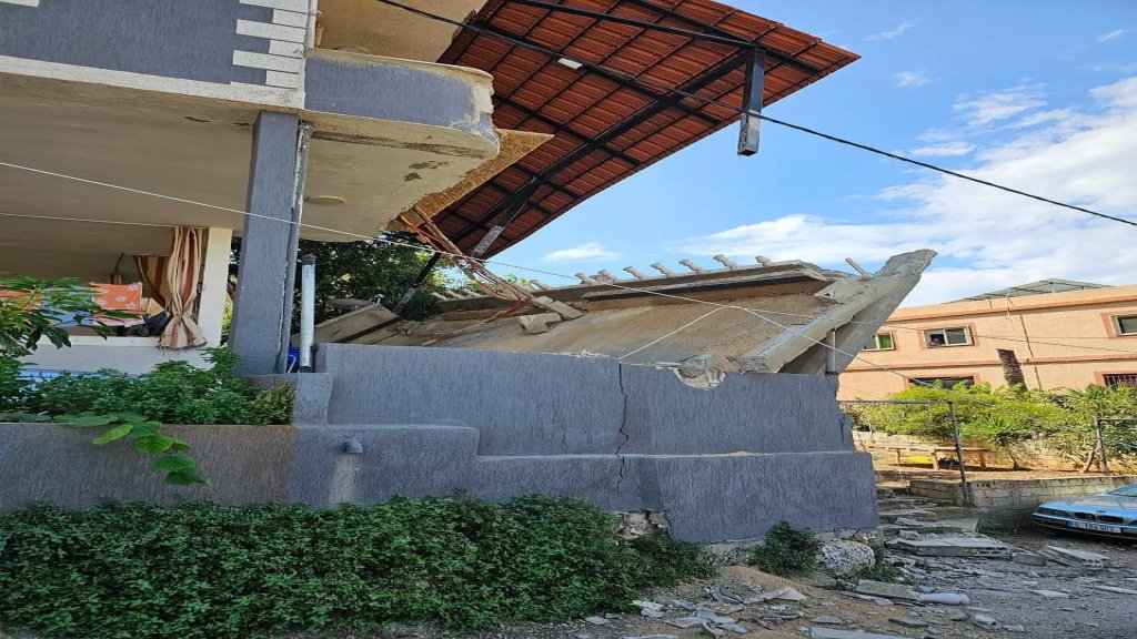 سقوط شرفة منزل في بلدة السكسكية والعناية الإلهية حالت دون وقوع إصابات