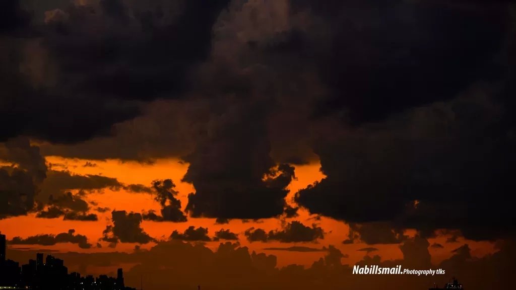 لبنان تحت تأثير كتل حارة مصدرها مصر وشمال أفريقيا حتى يوم الجمعة والحرارة غدًا تتخطى معدلاتها الموسمية في حدود الـ ٤ درجات 