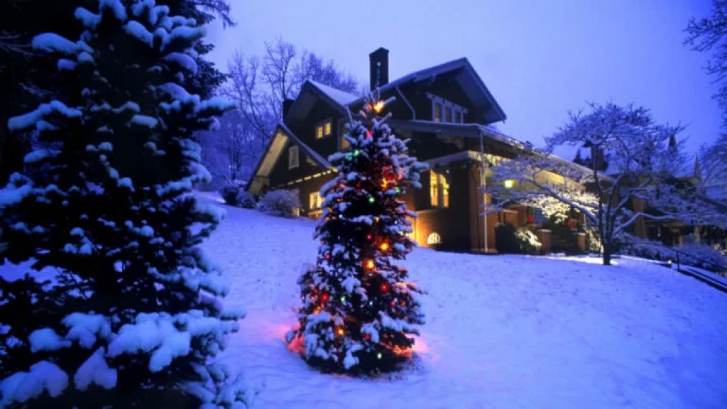 طقس نهاية الاسبوع ماطر بغزارة مع رياح شديدة وثلوج ينحسر تدريجيًا نهار الميلاد