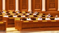 مجلس الشورى العماني: ندين الاعتداء الظالم الذي تعرض له اليمن الشقيق من قبل بعض القوى الغربية بحجة التعرض لبعض السفن التجارية وحماية الممرات البحرية