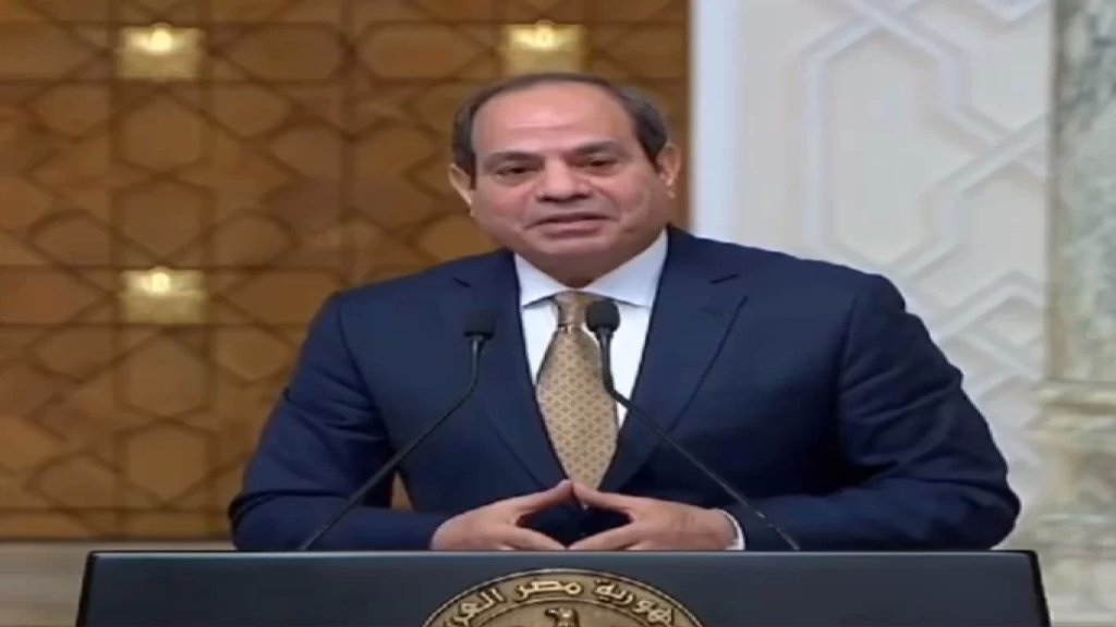 الرئيس المصري السيسي خلال مؤتمر صحفي مع نظيره الصومالي: &laquo;محدش يجرب مصر ويحاول يهدد أشقاءها خاصة لو أشقائها طلبوا إننا نبقى موجودين معاهم&raquo;