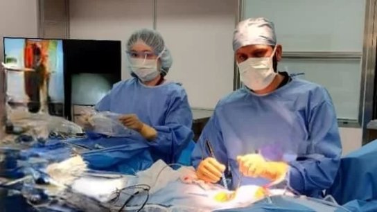 إنجازٌ فريد: طبيبٌ لبنانيّ يُنقذ حياة طفل في اليابان