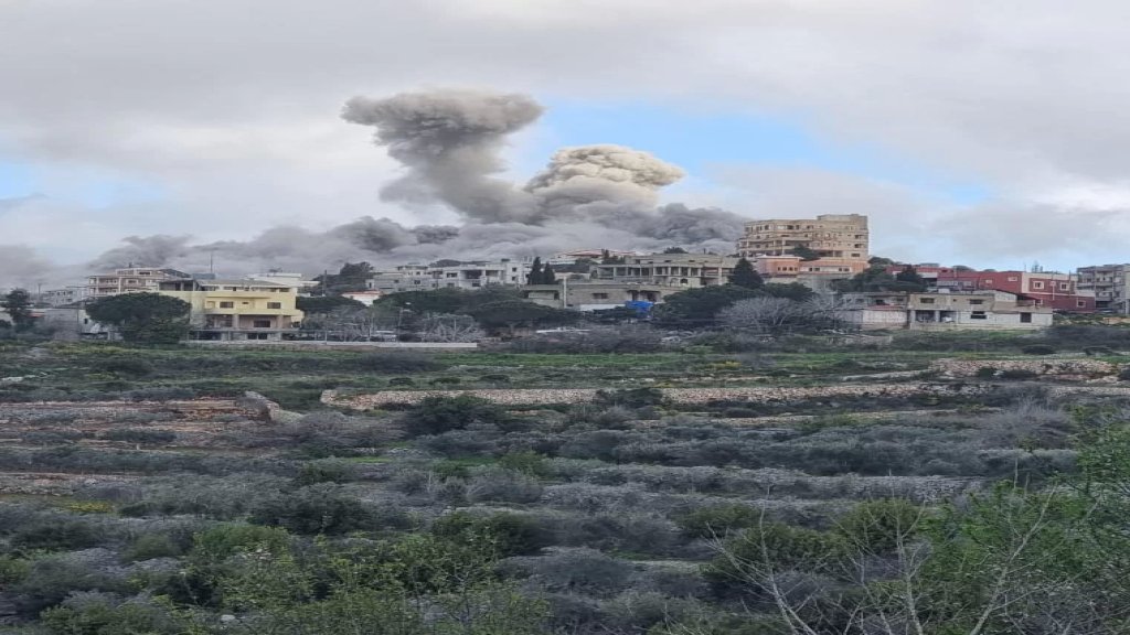 بالصورة/ غارة إسرائيلية تستهدف منزلا في بلدة ياطر جنوب لبنان