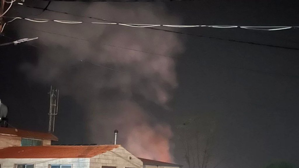الطيران الحربي شنّ غارة جوية بالصواريخ استهدفت بلدة الناقورة