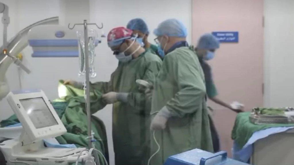 إنجاز طبي هام في مستشفى تبنين الحكومي.. زراعة بطارية للقلب لمريضة تعاني من ضعف في كهرباء القلب!