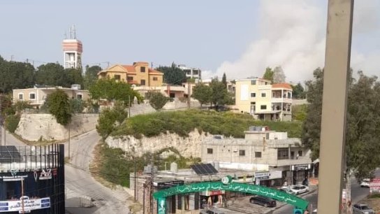 بالصور/ غارة إسرائيلية تستهدف منزلاً على أطراف بلدة صريفا
