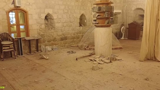 بالفيديو/ رفع آذان صلاتي المغرب والعشاء من مئذنة مسجد بلدة بليدا رغم تضرره جراء القصف الإسرائيلي