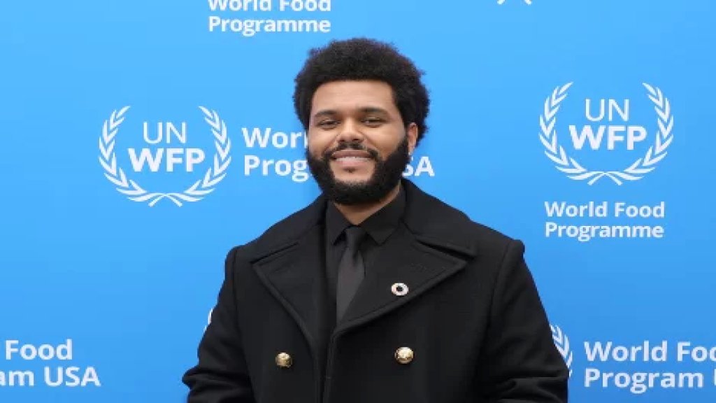 للمرة الثانية..."ذا ويكند" يتبرع لغزة