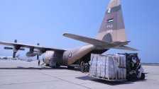  الجيش اللبناني تسلم في مطار بيروت ۱۸ طنًا من الأدوية والمواد الطبية والغذائية المقدمة هبة من الأردن