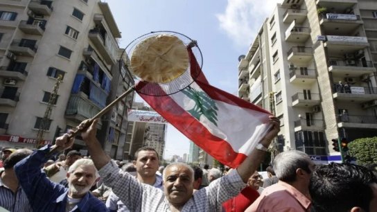رقعة الفقراء تتوسّع : ثلاثة أرباع اللبنانيين يعانون الحرمان (الأخبار)