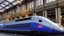 تعطّل نظام القطارات السريعة في فرنسا بعد تعرض أنظمتها لهجمات تخريبية قبل ساعات من انطلاق الألعاب الأولمبية