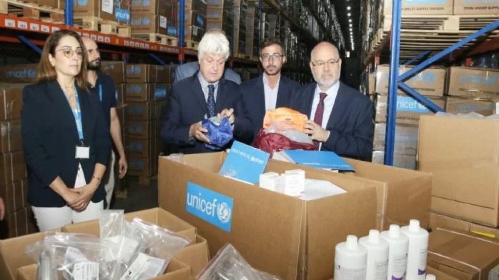 لبنان تسلم من اليونيسف 33 طنًا من المستلزمات الطبية المنقذة للحياة والمستخدمة في حالات الطوارئ بهدف المساعدة على رفع الجهوزية الصحية بحال توسع الحرب