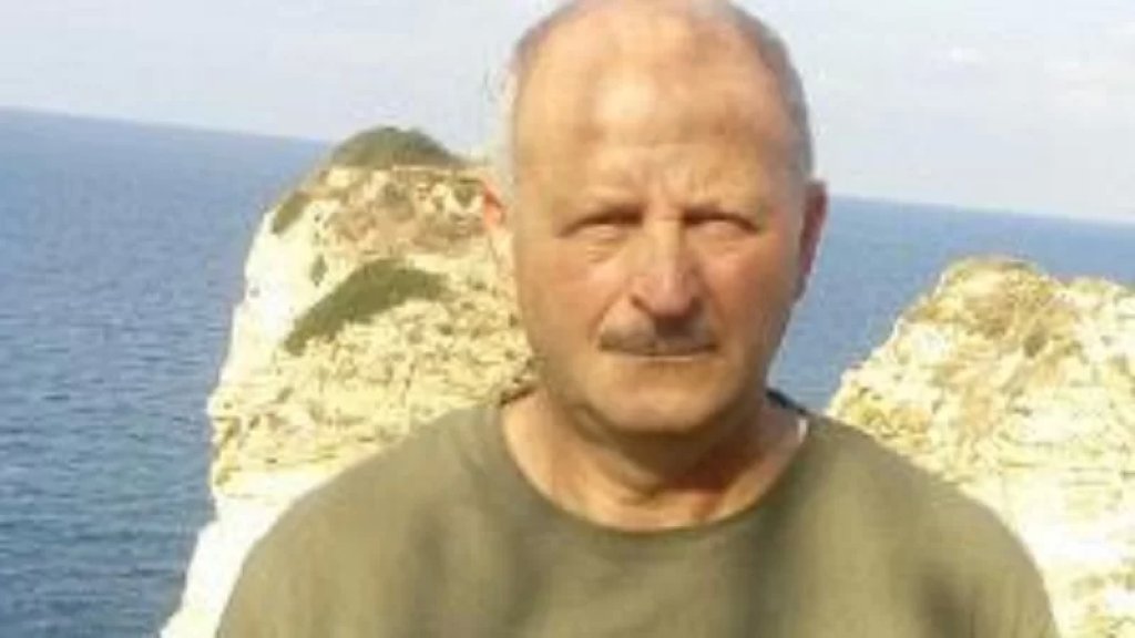 بنت جبيل تزف ابنها الشهيد الكادح والمناضل في سبيل لقمة العيش هشام محمد علي بيضون بعد غدره بغارة في المدينة اليوم 