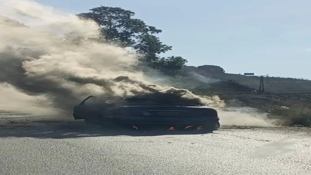 ارتقاء شهيـد جرّاء استهداف سيارة من نوع مرسيدس على طريق الخردلي قرب نبعة عين القصب