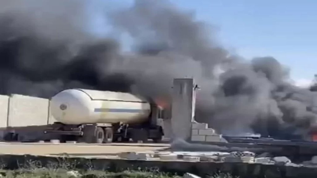 مأساة في عكار في أول أيام رمضان.. سقوط ضحايا جراء انفجار صهريج غاز في معمل في بلدة الدوسة العكارية!