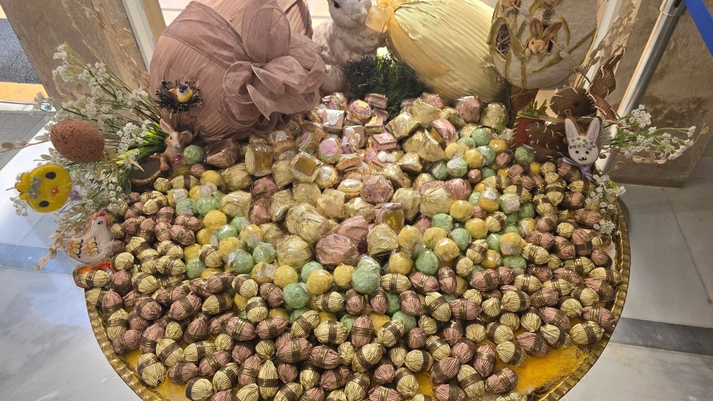 بالفيديو/ &quot;ضيافة&quot; عيد الفصح في القصر الجمهوري