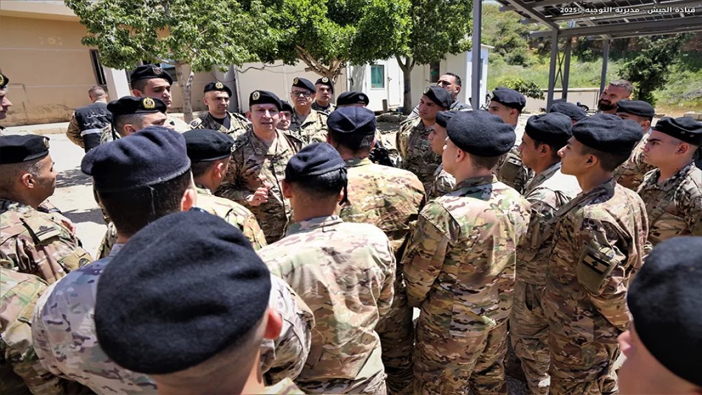 قائد الجيش من ثكنة عصام شمعون - النبطية: سنبقى نعمل على تحقيق كل ما هو مطلوب منّا لنحافظ على لبنان
