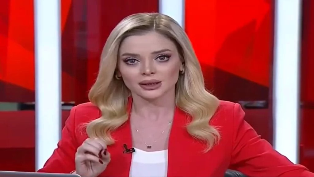 بالفيديو/ لحظة وقوع زلزال إسطنبول مباشرة على الهواء أثناء بث لقناة CNN T&uuml;rk