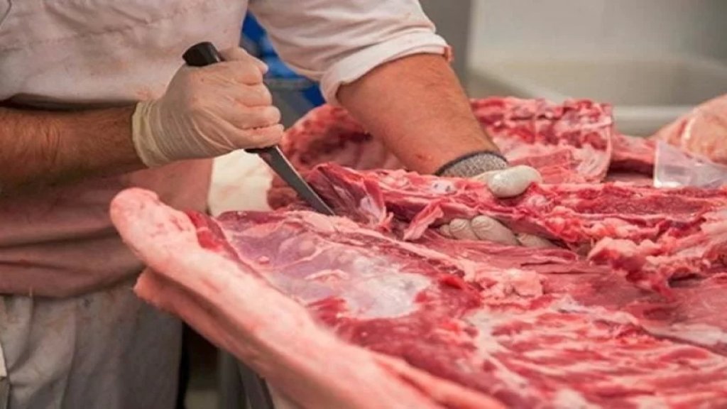 أسعار لحوم الأبقار الحية "تُحلق" في لبنان... والسبب: اليورو!