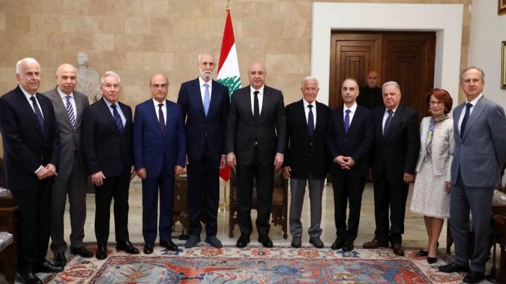 الرئيس عون: إذا كان الدستور يشوبه خطأ فلنطبقه بداية ثم نسعى إلى تعديله وتطويره!