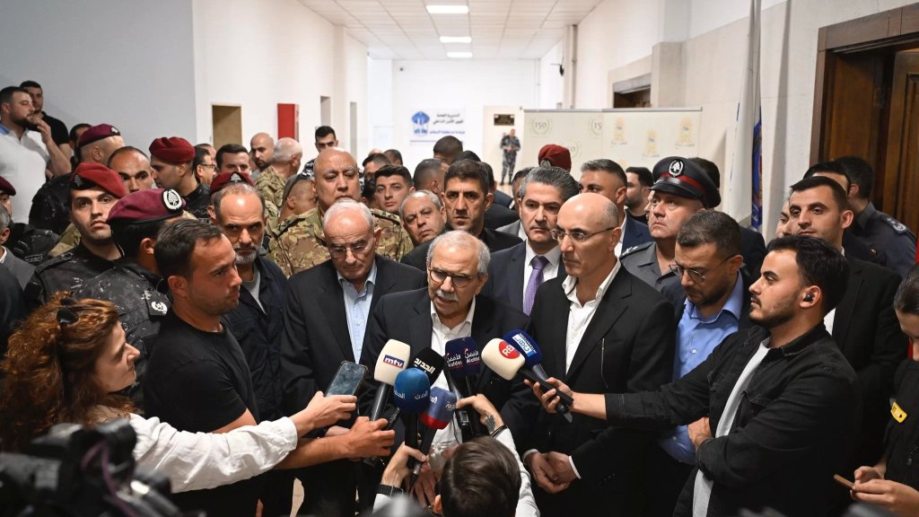 نواف سلام: أُعلن اليوم إطلاق مسار تشكيل الهيئة الوطنية للقنب الهندي.