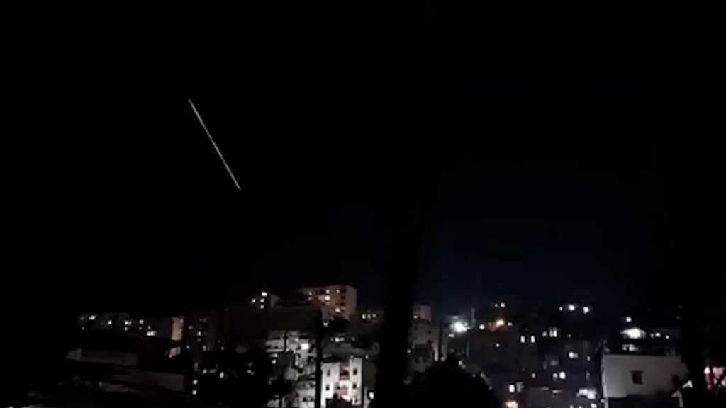 وزارة العدل تحذر: إطلاق النار ابتهاجاً سيُقابل بأقصى درجات الحزم والملاحقة القانونية