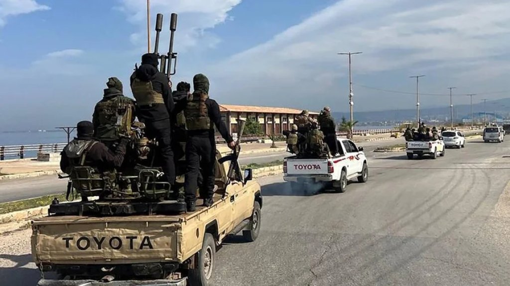 المركز السوري لحقوق الإنسان: تصعيد دموي جديد في سوريا خلال الساعات الماضية.. ميليشيات تكفيرية تقتل 26 شخصًا من الطائفة العلوية بينهم ٨ على حاجز أمني تابع للسلطات الحاكمة في ريف حماة 