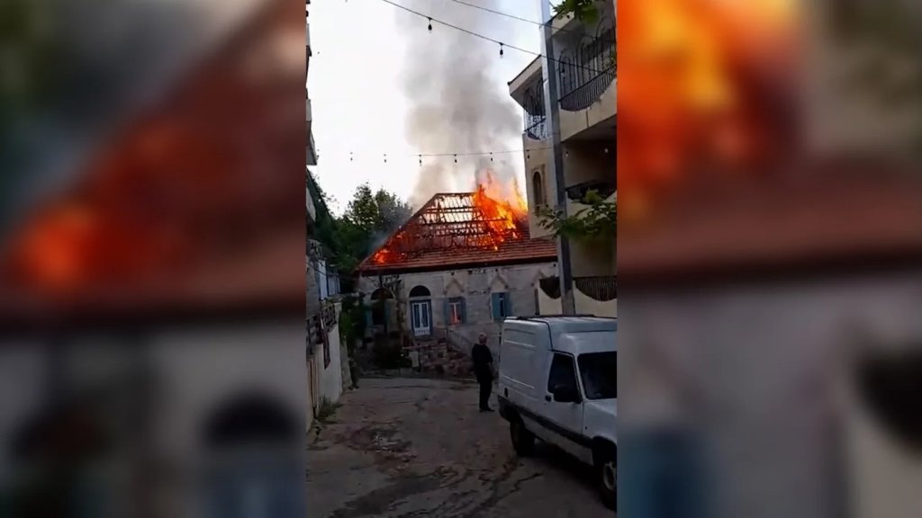 حريق كبير يلتهم فندقاً تاريخياً في إهدن!