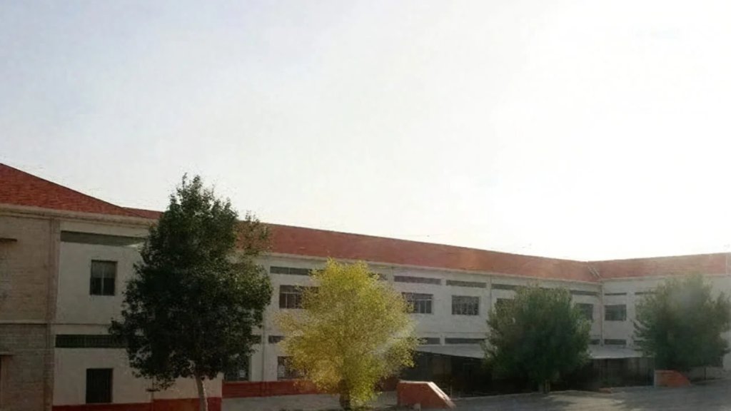 كلية العلوم في الجامعة اللبنانية - شعبة بنت جبيل تعيد فتح أبوابها واستئناف نشاطها التربوي والتعليمي حضوريًا بعد انقطاع قسري فرضته ظروف الحرب