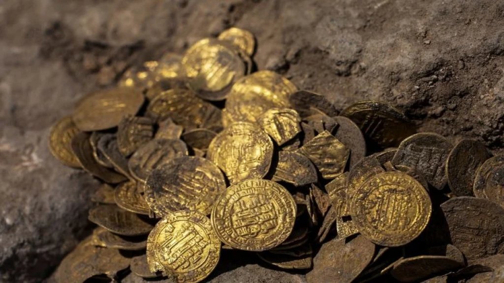 جريمة مروّعة... بعد اختفاء الذهب الذي عثروا عليه في أحد الجرود، قاما بقتل شريكهما وأخفيا الجثة في حفرة!