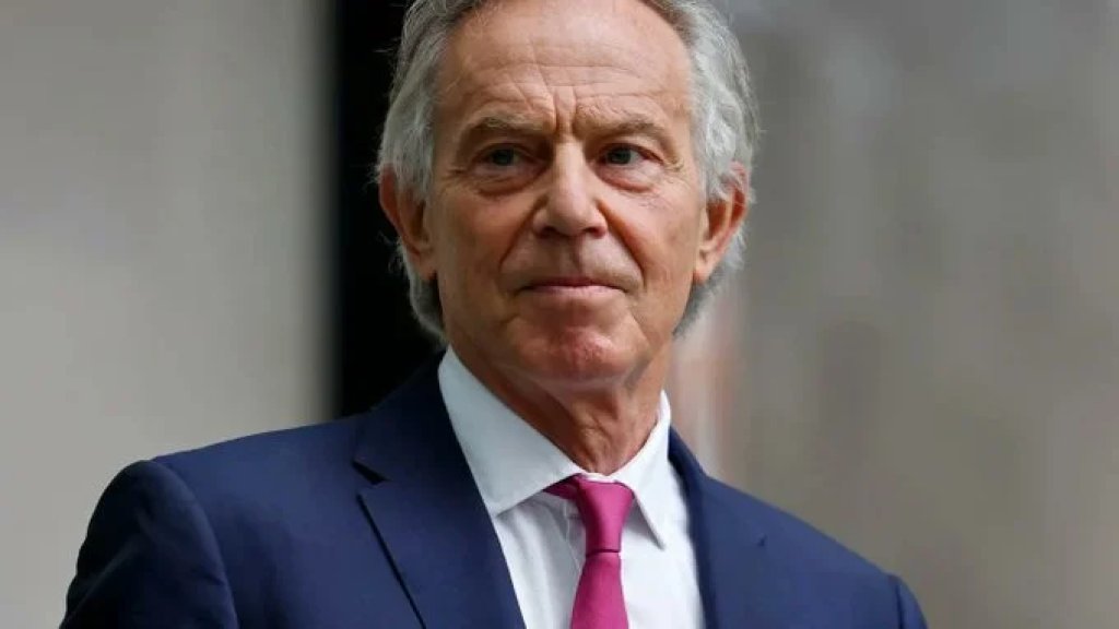 &ldquo;هآرتس&rdquo;: البيت الأبيض يخطط لتولي رئيس الوزراء البريطاني الأسبق توني بلير إدارة قطاع غزة مؤقتًا دون مشاركة السلطة الفلسطينية.