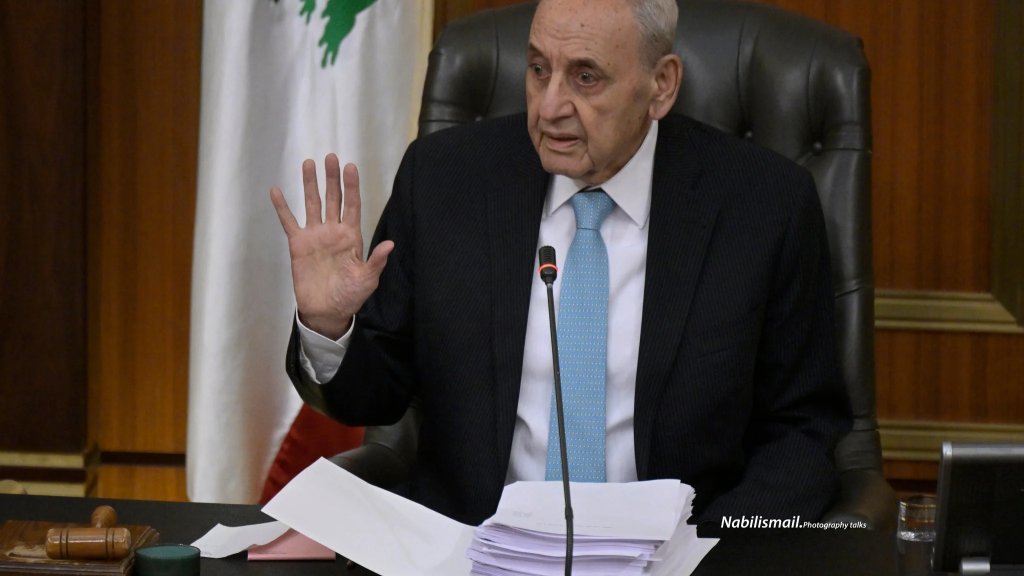 الديار عن الرئيس بري: ثمة فريق سياسي يهوى المعارك &laquo;الدونكشوتية&raquo; لعلمهم المسبق ان احدا غير قادر على &laquo;لي ذراعي&raquo;.. وبالتحدي ما بيمشي الحال