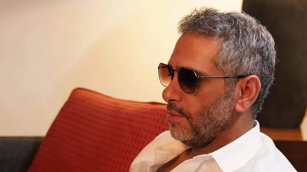 المطلوب فضل عبد الرحمن شمندر المعروف "شاكر" يسلم نفسه للجيش