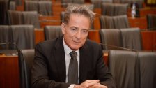 النائب إلياس جرادة يدعو البابا لزيارة جنوب لبنان خلال زيارته المرتقبة: التغاضي عن زيارة القرى الحدوديّة التي تحمّلت قد يُرسل رسالة سلبيّة تتعارض مع جوهر رسالة السلام والعدالة