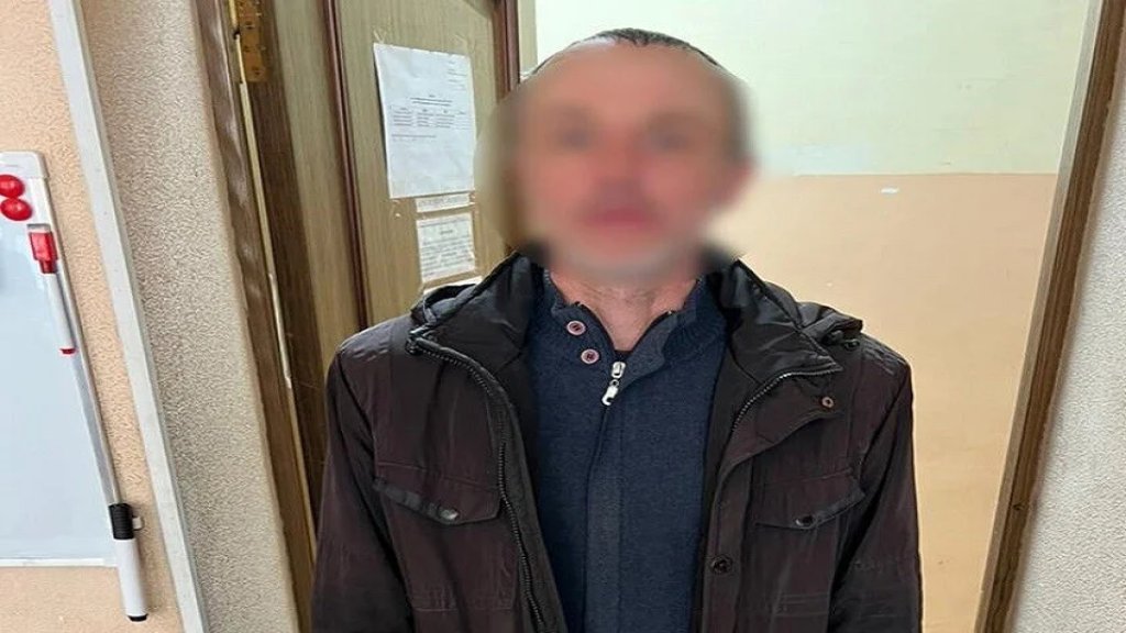 سرق ثم أخذ قيلولة.. الشرطة الروسية توقف لصا نائما داخل منزل الضحية