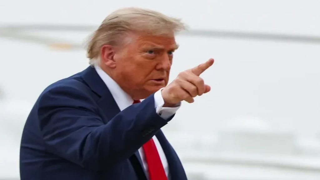 ترامب : سيتم دفع أرباح لا تقل عن 2000 دولار لكل أميركي!