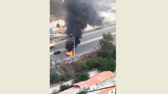 استهداف سيارة على أوتوستراد الصرفند- البيسارية وارتقاء شهيد