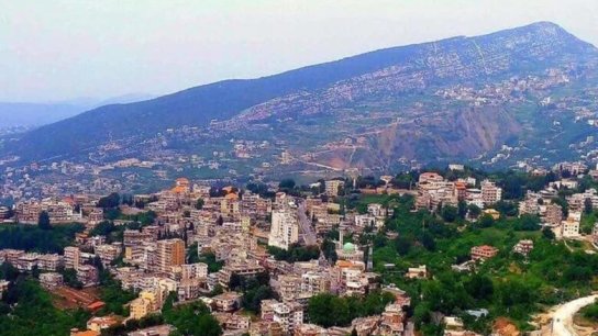 ابن الـ7 سنوات يطلق النار على والدته عن طريق الخطأ في السفيرة!