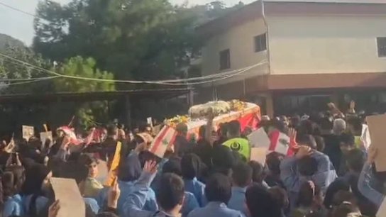 بالفيديو/ مدرسة المنصوري الرسمية تودّع مديرها الشهيد محمد علي شويخ