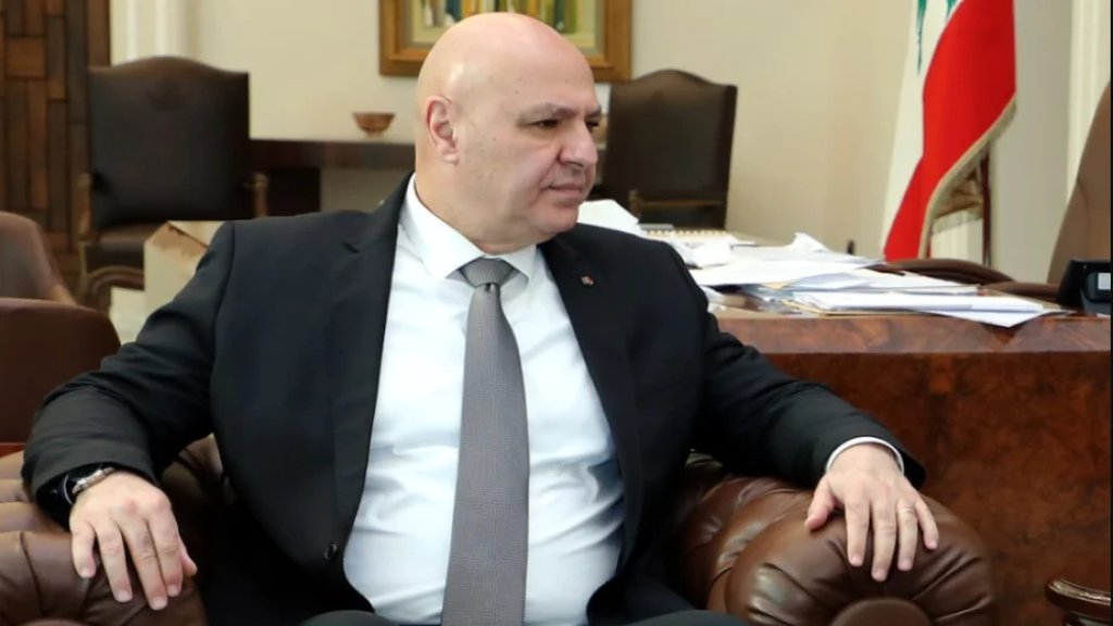 الرئيس عون: الحزب بشقّه العسكريّ انتهى ولاريجاني سمع منّي كلاماً قاسياً جدّاً: &quot;شيعة لبنان مسؤوليّتي أنا لا أنتم&quot;