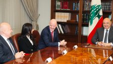بالصور/ الرئيس عون يوافق على منح رئيس "الفيفا" جياني إنفانتينو الجنسية اللبنانية