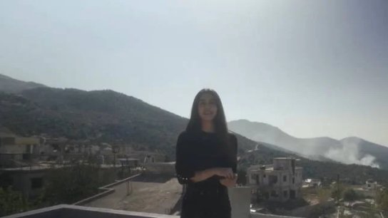 بالفيديو/ تفاعل واسع مع زيارة ملكة جمال لبنان السابقة ياسمينا زيتون لبلدتها كفرشوبا بمناسبة عيد الاستقلال: «الجنوب بعده ناطر الاستقلال الحقيقي»