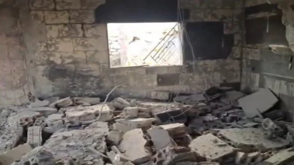 بالفيديو/ مسيّرة &quot;كوادكوبتر&quot; إسرائيلية ألقت قنابل متفجرة على منزل في حولا ليلاً