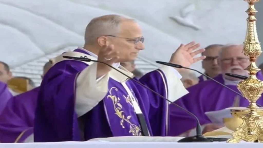 البابا لاوون الرابع عشر: نحن مدعوون إلى عدم اليأس وأقول للبنان انهض وكن علامة للسلام في المشرق