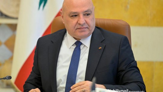 الرئيس عون: لبنان اعتمد خيار المفاوضات مع "إسرائيل" وكلف سفيرًا سابقا ترؤس وفده لتجنيبه جولة عنف إضافية